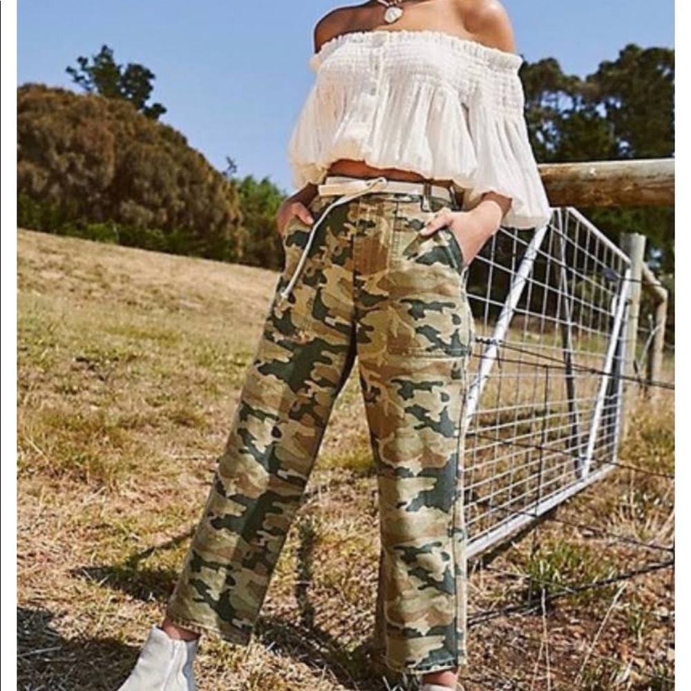 Free People Remy green camo jeans